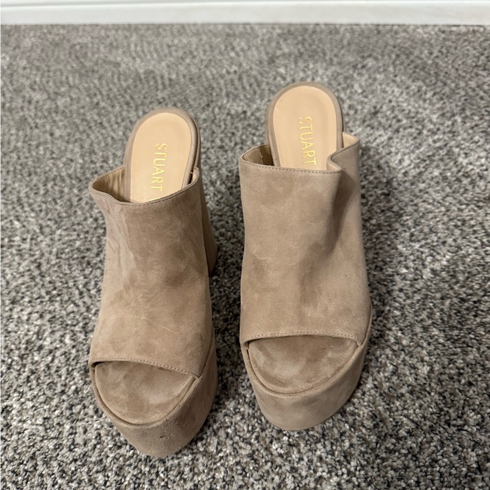 Stuart Weitzman Tan Mules with Platform Heel